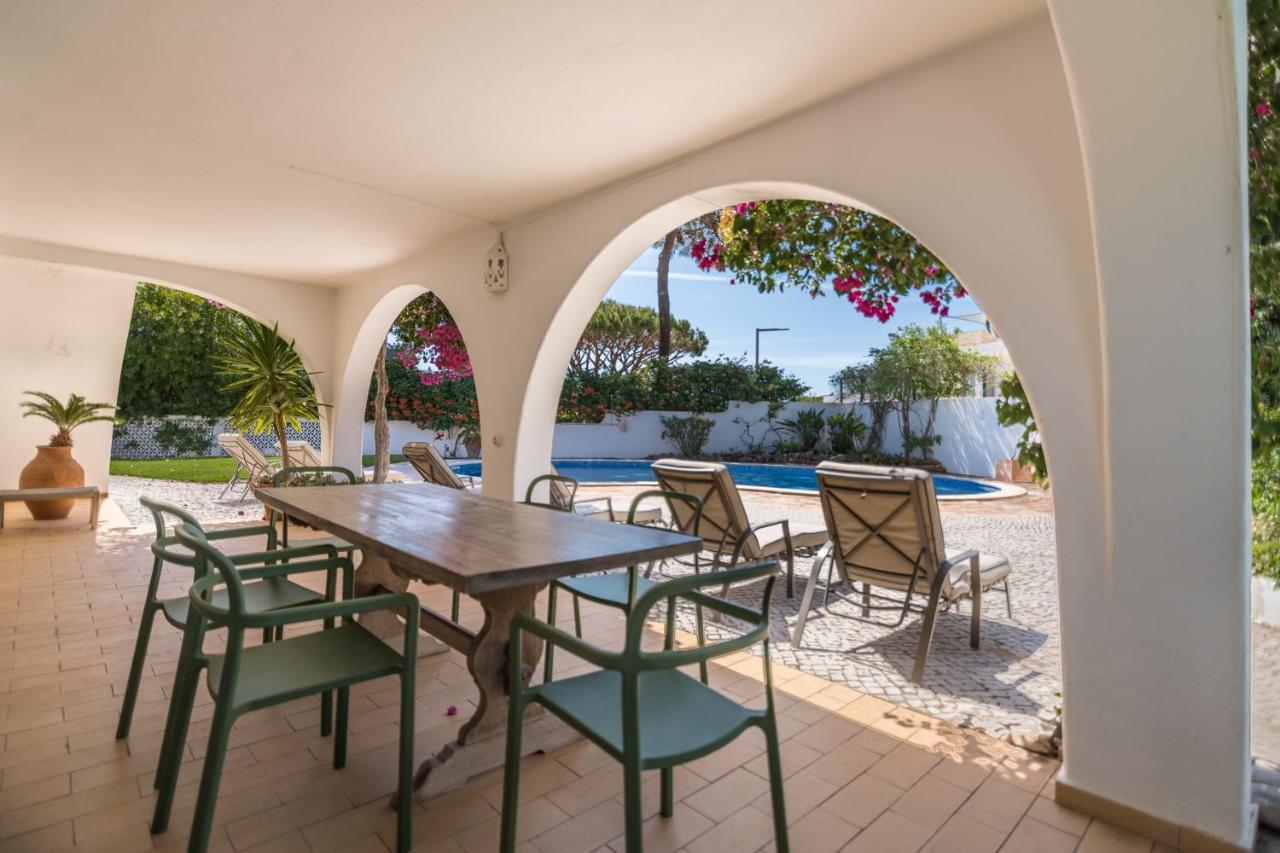 Traditional 3 Bedroom Villa With Great Pool In The Heart Of Vale Do Lobo Εξωτερικό φωτογραφία