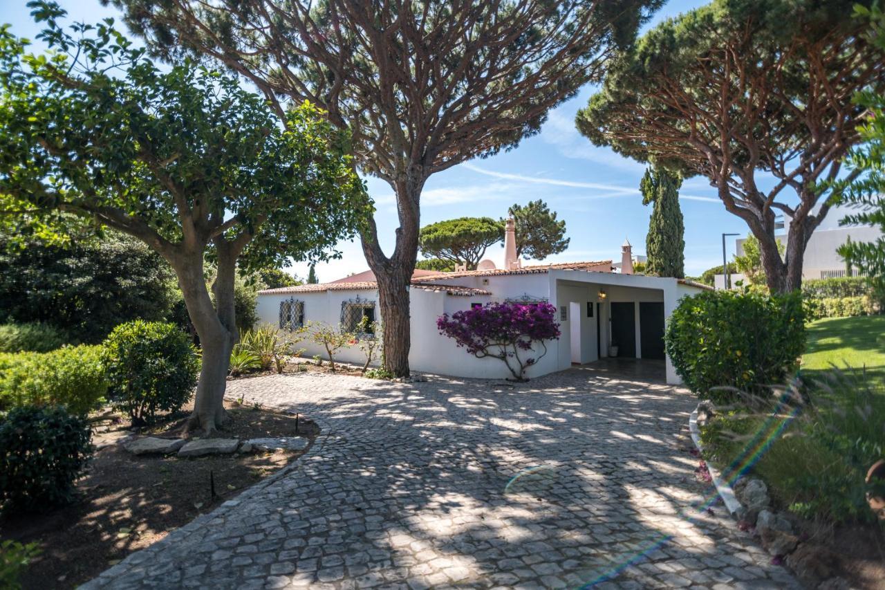 Traditional 3 Bedroom Villa With Great Pool In The Heart Of Vale Do Lobo Εξωτερικό φωτογραφία