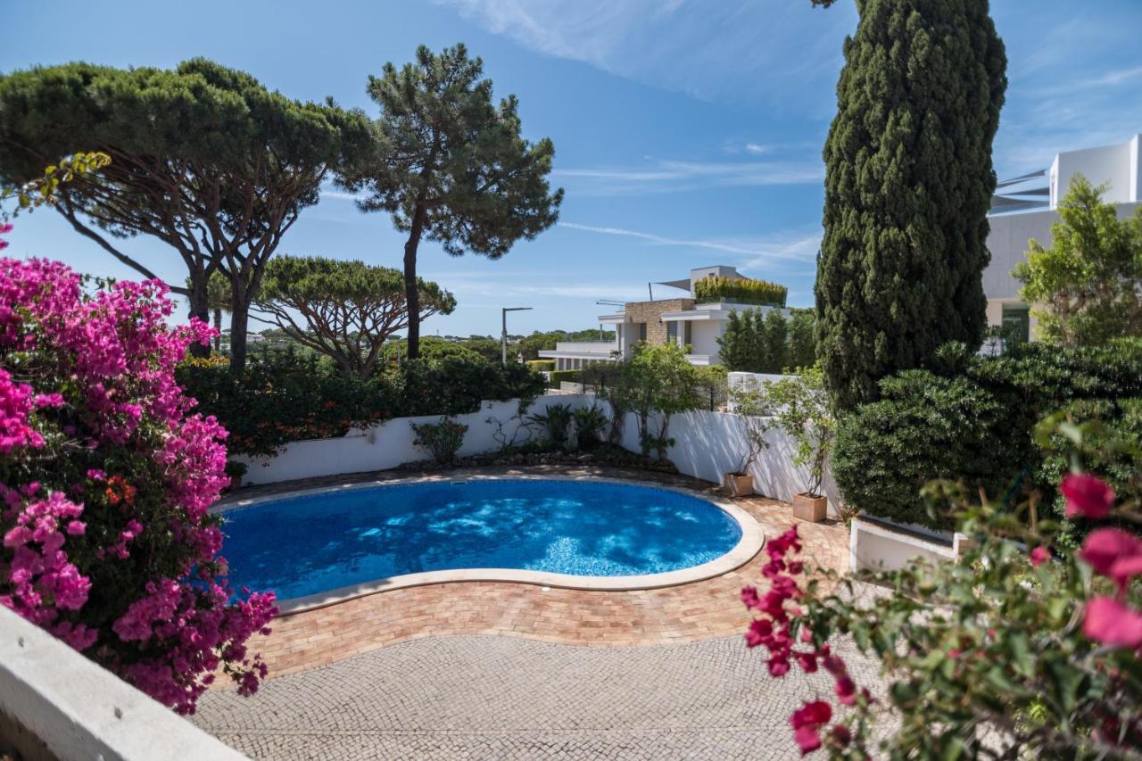 Traditional 3 Bedroom Villa With Great Pool In The Heart Of Vale Do Lobo Εξωτερικό φωτογραφία