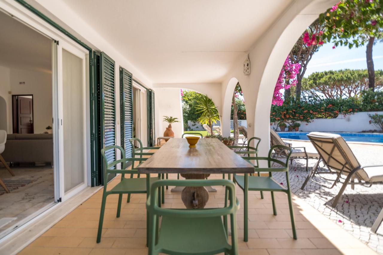 Traditional 3 Bedroom Villa With Great Pool In The Heart Of Vale Do Lobo Εξωτερικό φωτογραφία