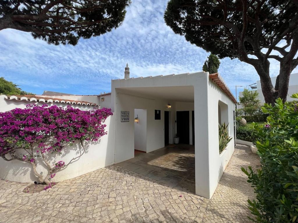 Traditional 3 Bedroom Villa With Great Pool In The Heart Of Vale Do Lobo Εξωτερικό φωτογραφία