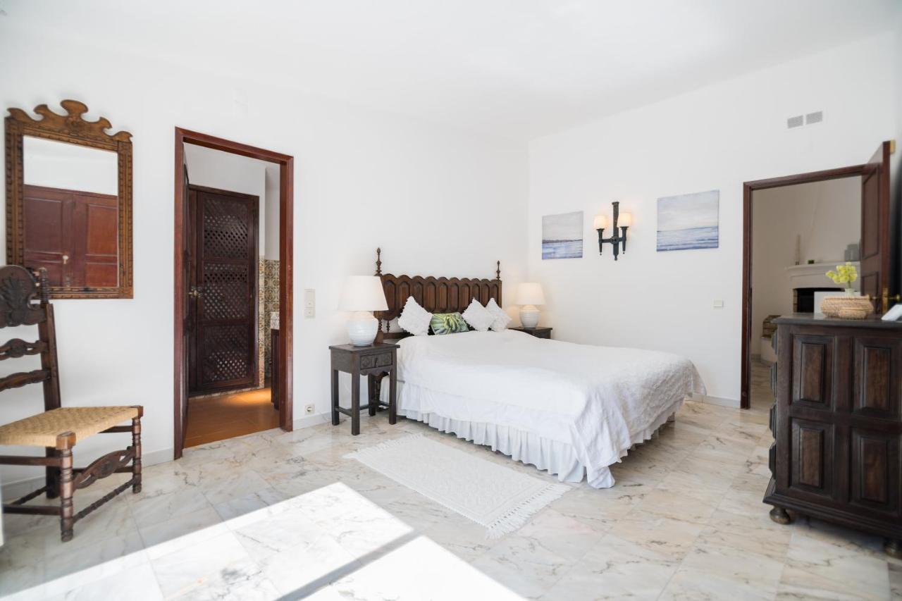 Traditional 3 Bedroom Villa With Great Pool In The Heart Of Vale Do Lobo Εξωτερικό φωτογραφία