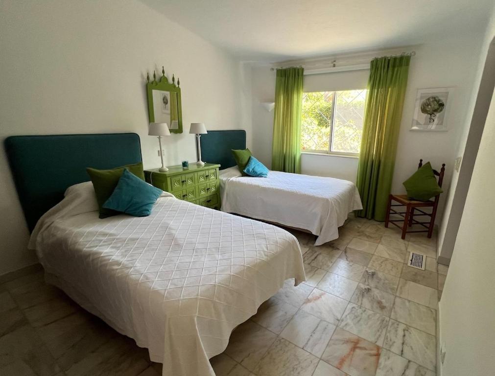 Traditional 3 Bedroom Villa With Great Pool In The Heart Of Vale Do Lobo Εξωτερικό φωτογραφία